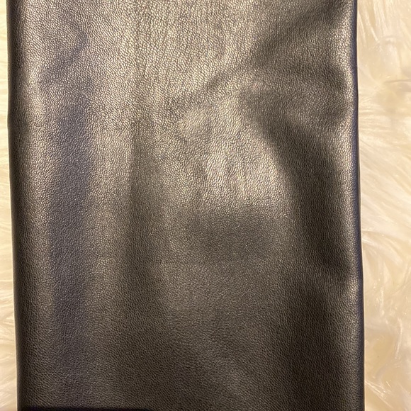 7 for all mankind Black Faux leather legging pants Skinny fit Size small NWT - Picture 5 of 6